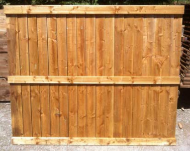 Feather edge fence panel